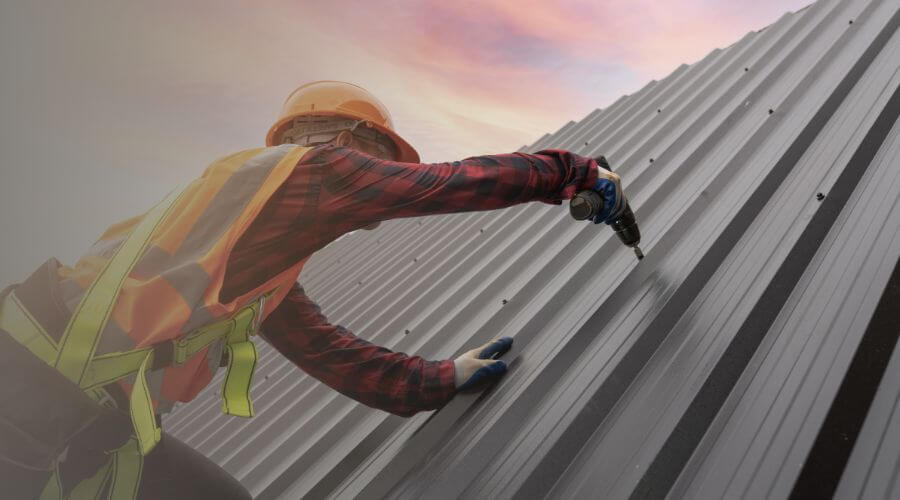 Professional New roof installation in Smithboro, IL